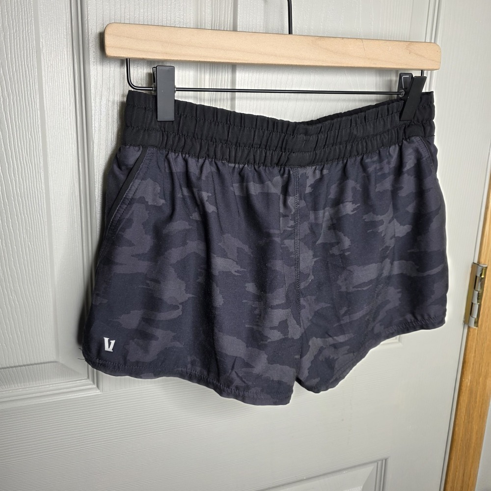 Vuori Shorts Womens Sm Clementine Black Gray Camo Lined Running Jogging Workout - Picture 4 of 6
